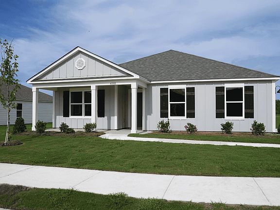 2nd image of 600 Aberdeen Trce