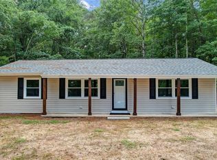 235 Sparrow Rd, Eden, NC 27288