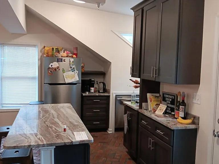 515 14th St NW #C — Photo 9