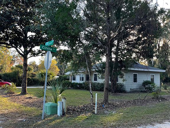 3rd image of 114 Ochlockonee St