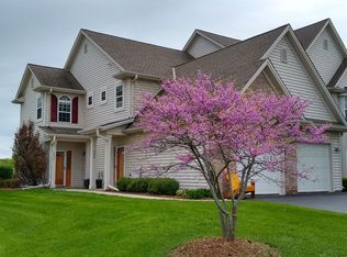 488 Cedar Ct, Slinger, WI 53086