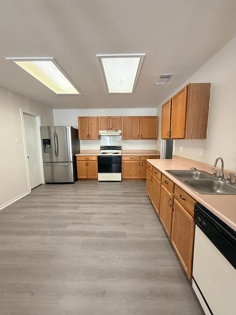 Unit Photo - 9742 Misty Plain Dr