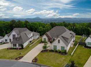 56 Falstone Dr, Little Rock, AR 72223