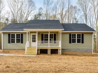 2362 Mosby Rd, Powhatan, VA 23139