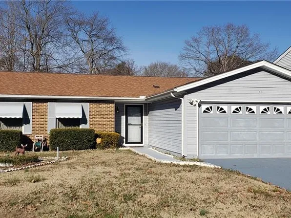 479 Michael Irvin Dr, Newport News, VA 23608