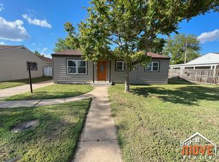 219 W Spruce St, Liberal, KS 67901