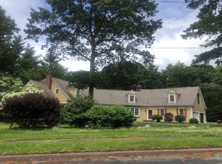 51 Wagon Rd, Walpole, MA 02081