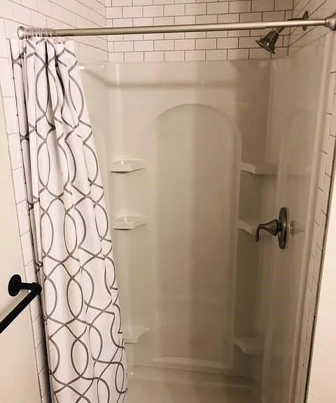 2nd bath/shower