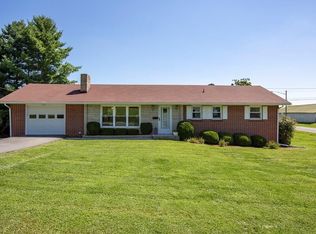 218 Morning Side Dr, Abingdon, VA 24210