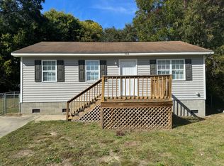 906 E Wilson St, Tarboro, NC 27886