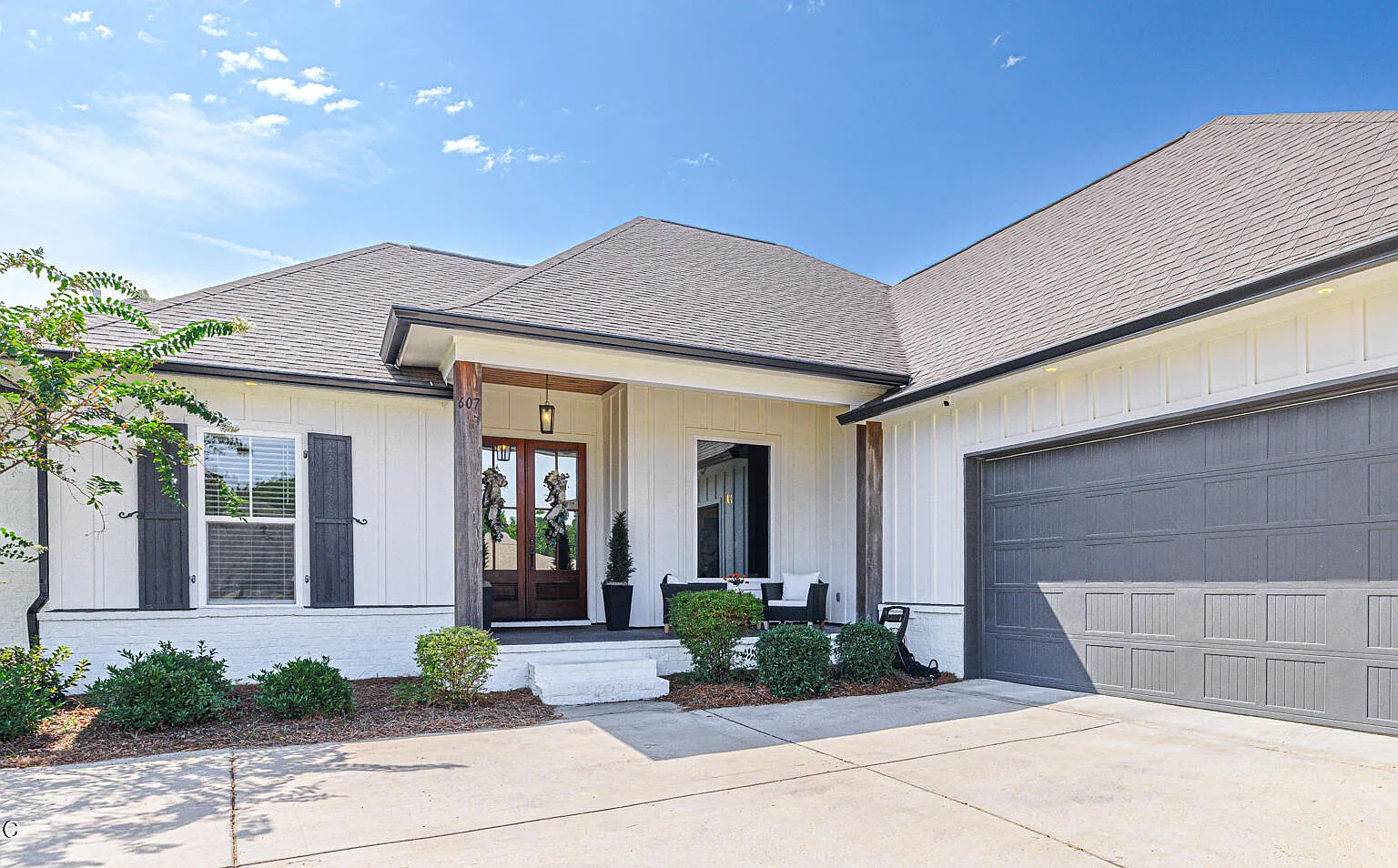 4 bed, 3.0 bath, 2078 sqft, $2,800 — Photo 3