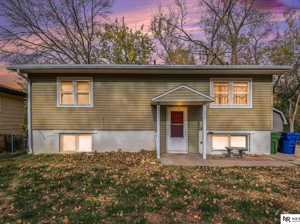 2810 Bryan Ave, Bellevue, NE 68005