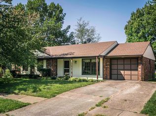 1712 Cimmaron Trl, Louisville, KY