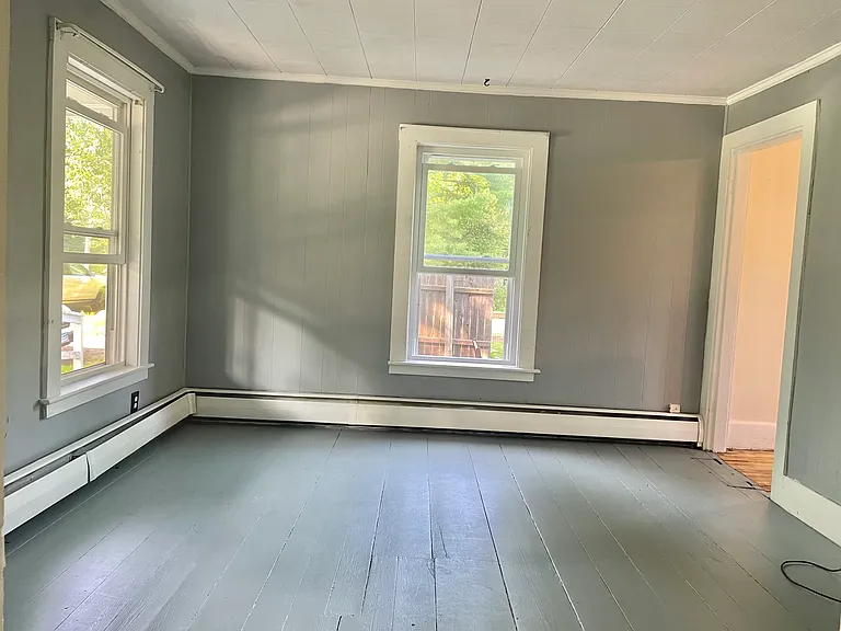 31 Foye Rd #B — Photo 12