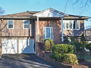 434 Daub Ave, Hewlett, NY 11557