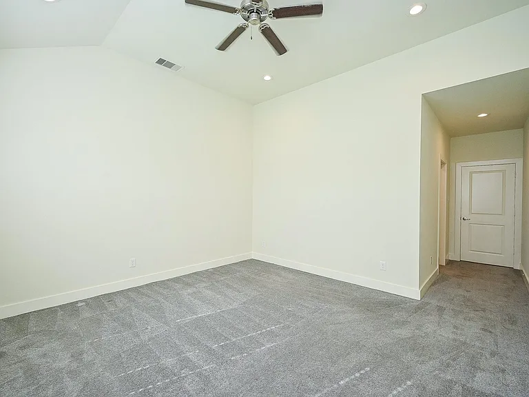 1106 Fuschia Rd — Photo 12