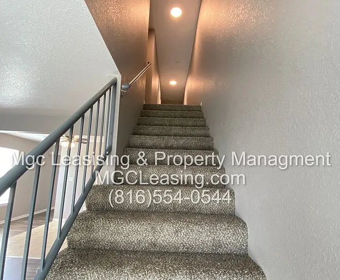 504 SW 5th St — Photo 6