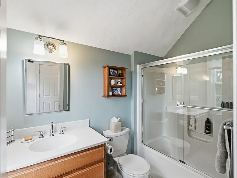16 Gerber Cir — Photo 4