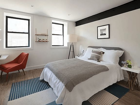 4th image of 163 Saint Nicholas Ave Unit 3-F