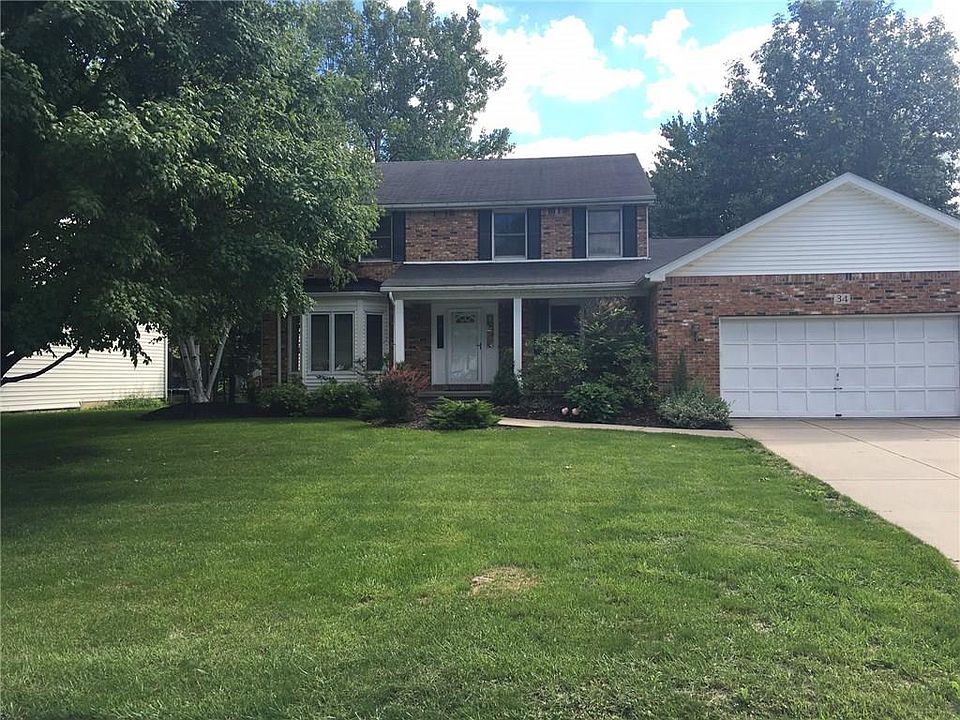 1st image of 34 Guinevere Ct