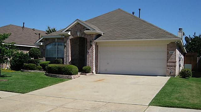 1st image of 5615 Creekhollow Dr