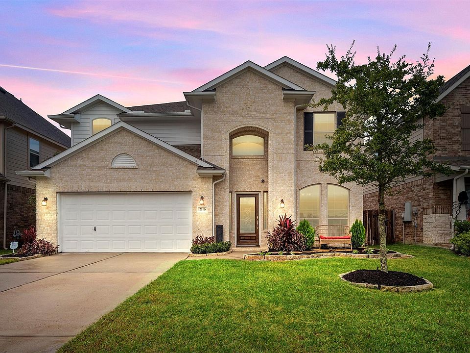 1st image of 2116 Lisboa Ln