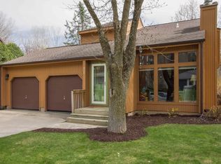 514 Lawndale Dr SE, Cedar Rapids, IA 52403