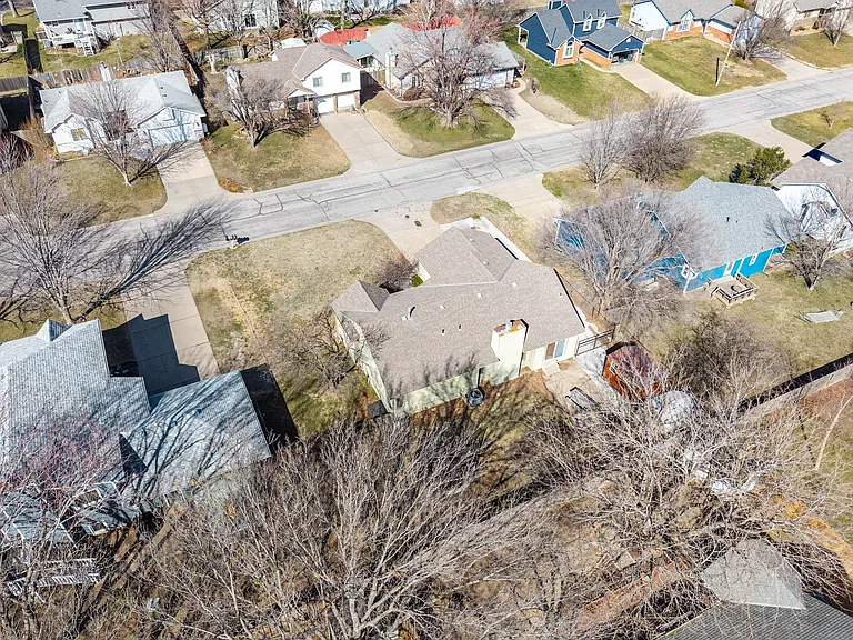 1814 N Redbarn Ln — Photo 22