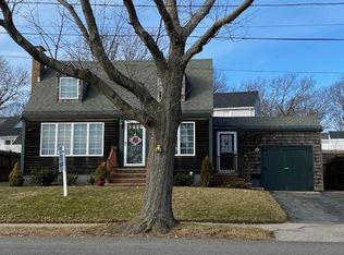 316 Fenno St, Quincy, MA 02170