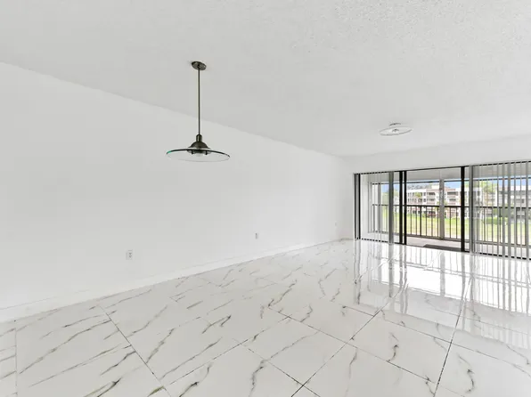 4793 Esedra Court #307, Lake Worth, FL 33467