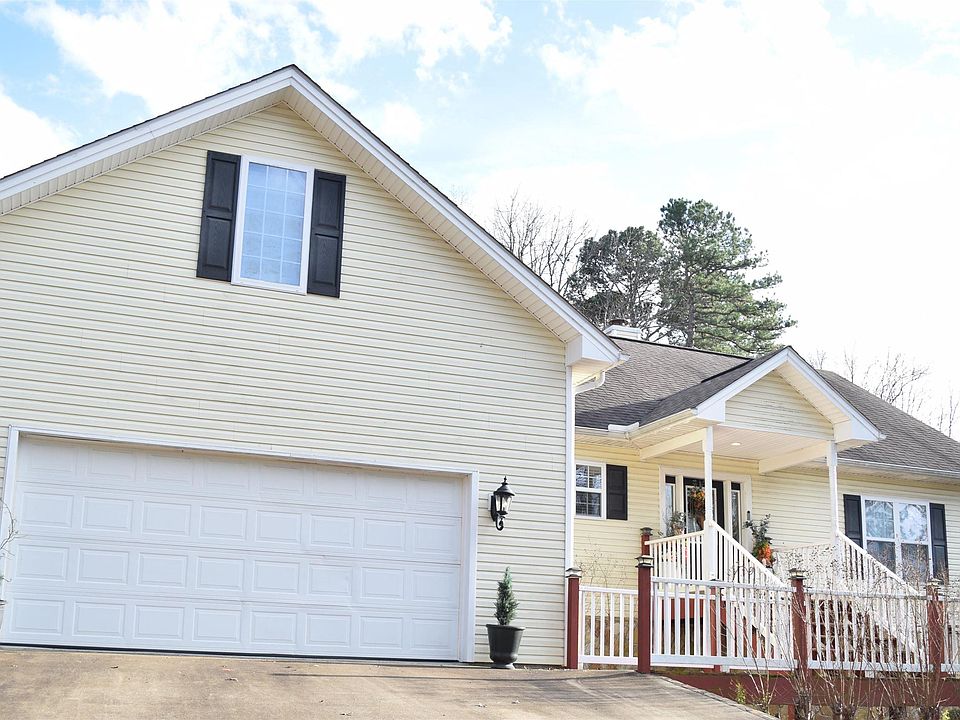 1st image of 143 Rock Hill Rd