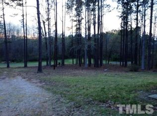 1444 Old Stage Rd N, Coats, NC 27521