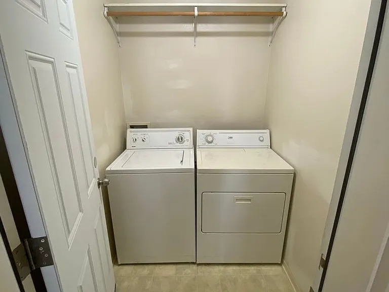 2329 Eureka St — Photo 3