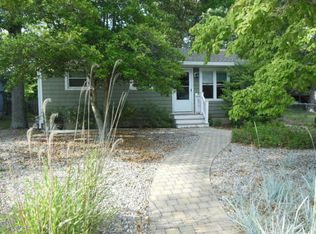 157 Vansant Ave, Island Heights, NJ
