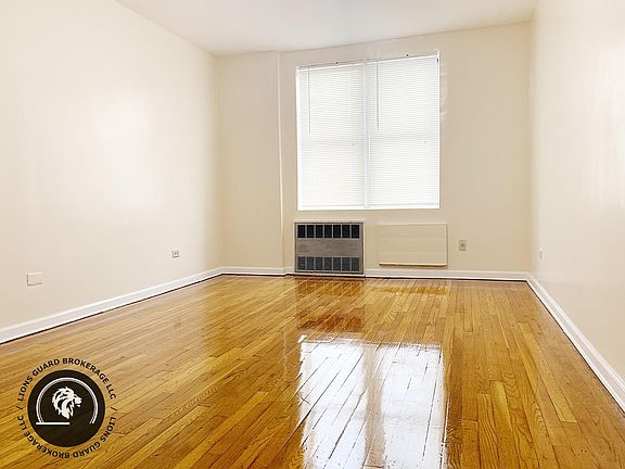 5th image of 8820 186th St #26-5E