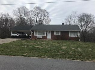 19 Sinclair St, Ridgeway, VA 24148