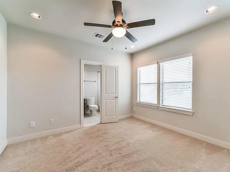 5309 Petty St — Photo 29