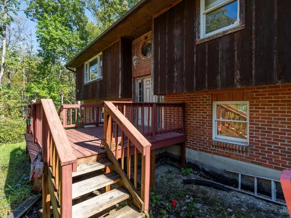 1043 Cowan Creek Rd, Clarksville, OH 45113