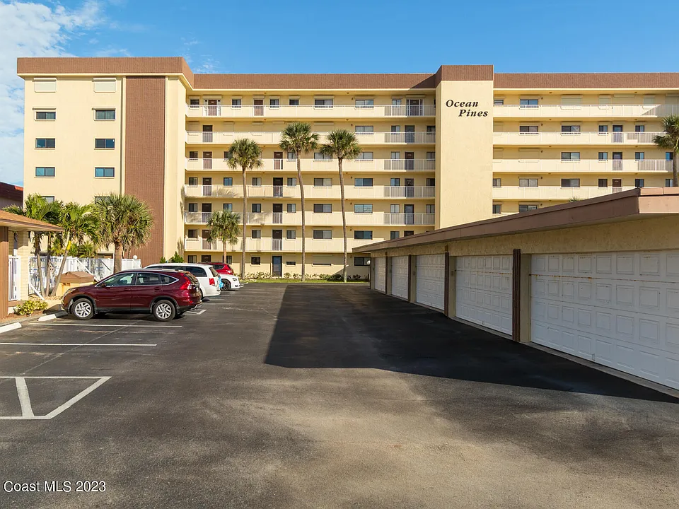 55 N 4th St #401