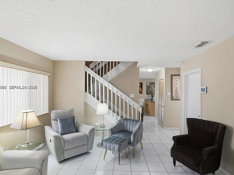 13741 SW 160th Ter — Photo 15