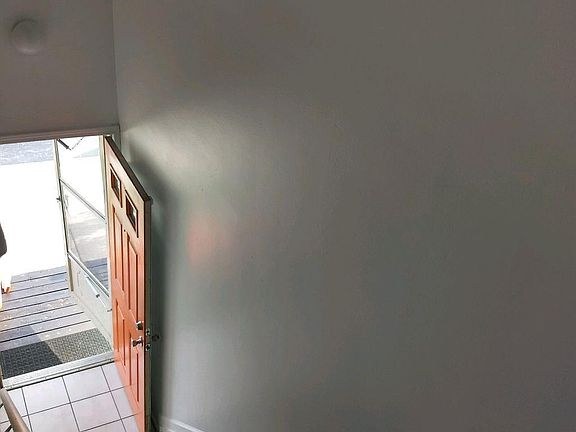2nd image of 15854 Orchard Ln
