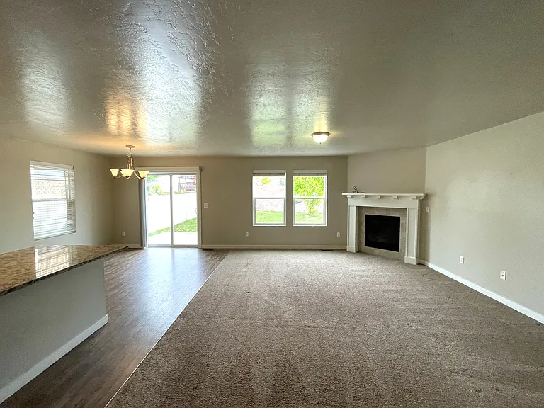 12056 W Dunham Dr — Photo 2