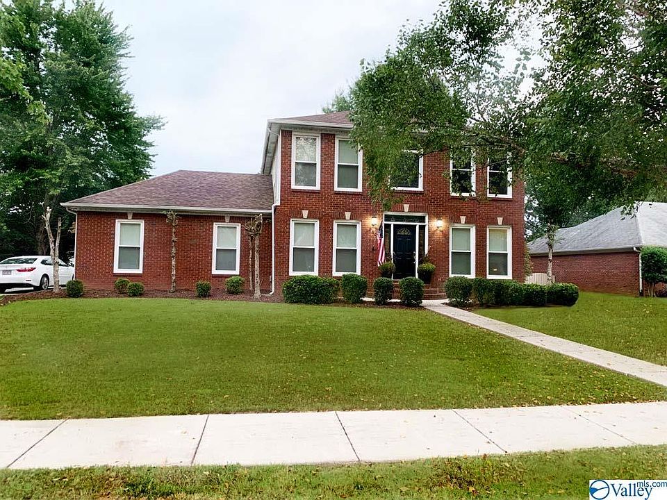 1st image of 2607 Edgerton Dr SE