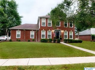 2607 Edgerton Dr SE, Owens Cross Roads, AL 35763