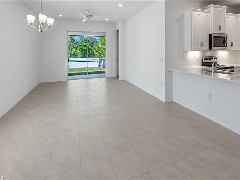 1093 Tranquil Brook Dr — Photo 6