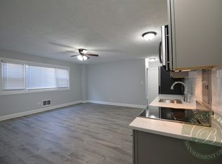 7710 N Sheridan Rd APT 504, Chicago, IL 60626