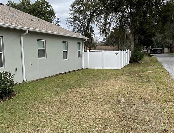 2nd image of 13800 14th St