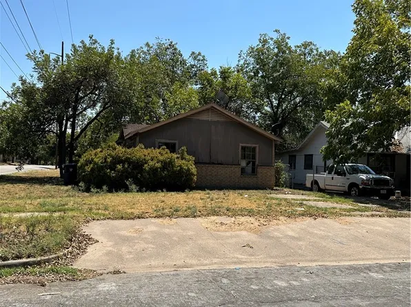 2700 Parrott Ave, Waco, TX 76707
