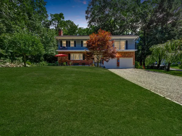 271 Butternut Lane, Stamford, CT 06903