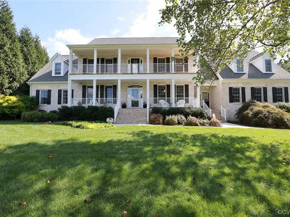 17561 Carrington Glen Ln, Rockville, VA 23146